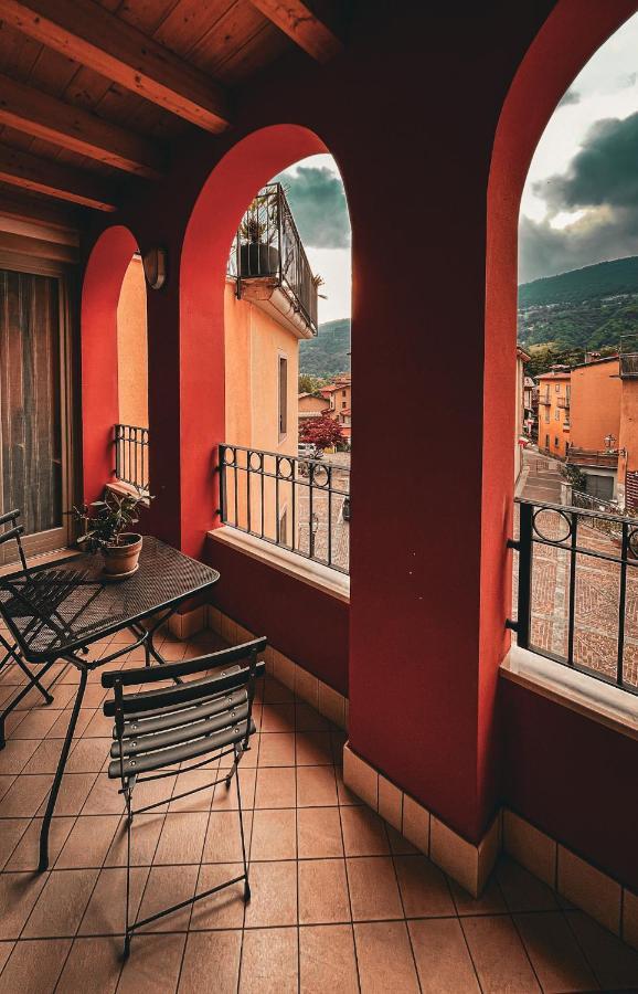 Casa Vacanze Al Lago P2 Monasterolo del Castello Exterior foto